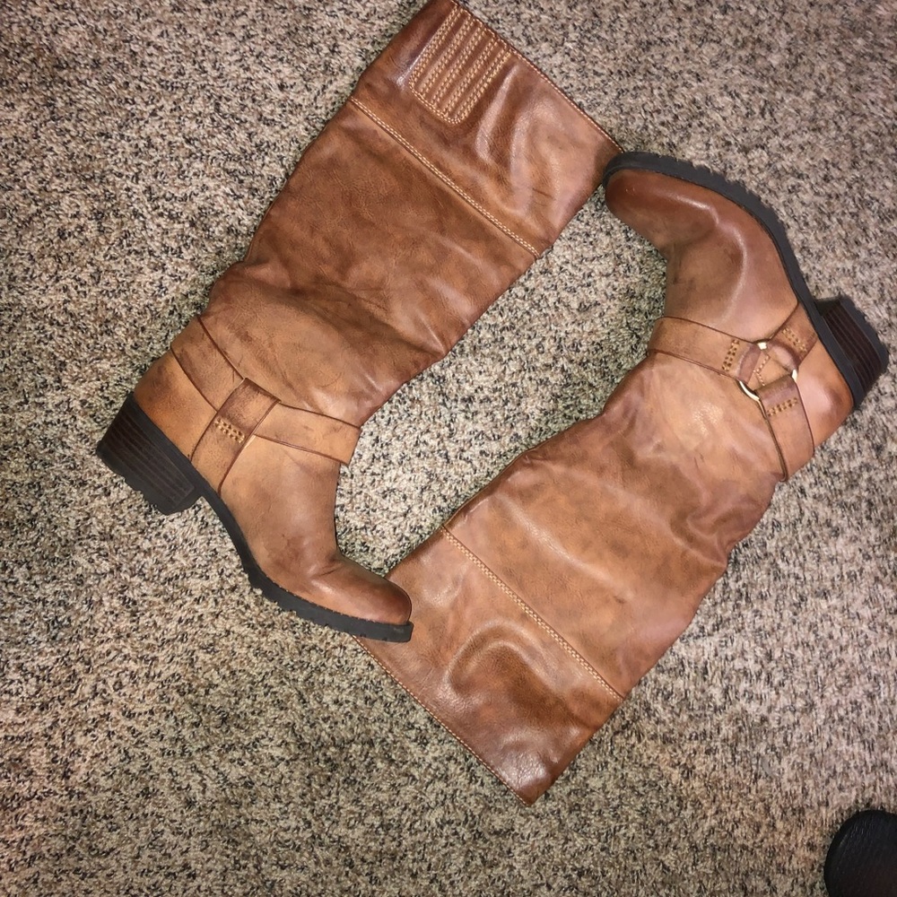 BCBGeneration Boots - Picture 6 of 6